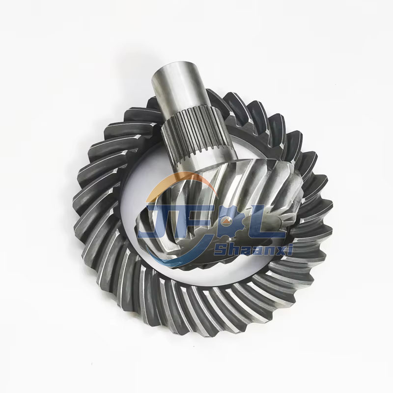 Pi&egrave;ces de camion robustes pour HOWO, engrenage conique en spirale de pr&eacute;cision, roue &agrave; couronne et pignon, pignon de roue &agrave; couronne 19901432025 1 28/17