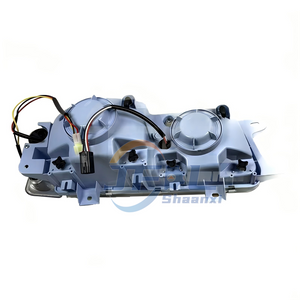 Prix ​​de gros pour les pi&egrave;ces de camion FAW Jiefang Ensemble de phare avant gauche 3711015-Q710 3711020-Q710 phares