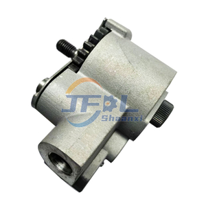 Lắp r&aacute;p m&aacute;y bơm dầu truyền động phụ t&ugrave;ng xe tải chất lượng cao 10JSX220A-1708080 cho Sahcman Sinotruk Howo