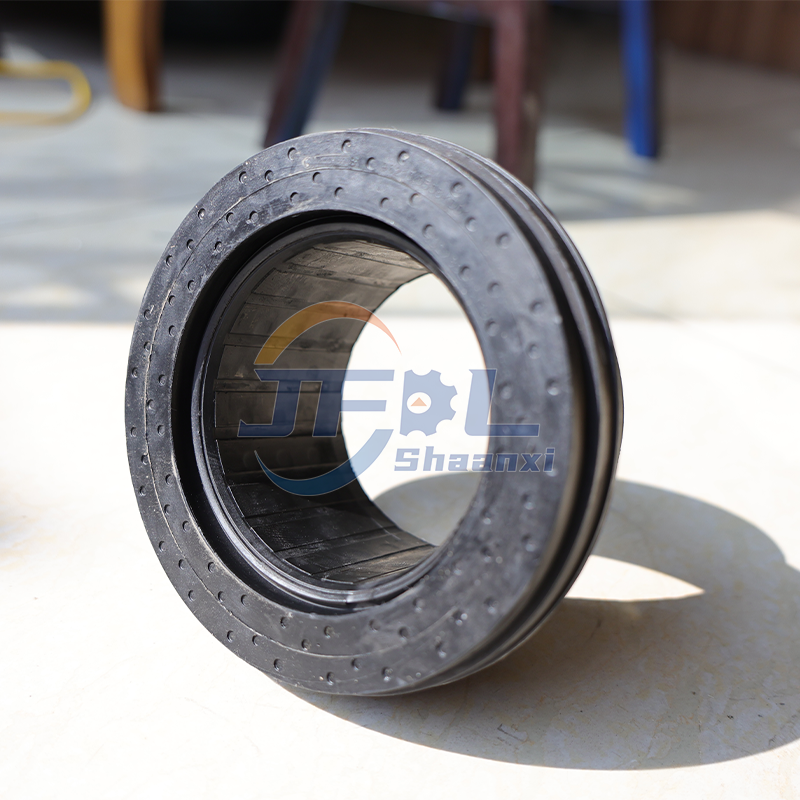 La suspensi&oacute;n del cami&oacute;n parte el buje de equilibrio 2918042-64W para los camiones pesados ​​de las series FAW Jiefang J6P JH6 y Shacman Delong