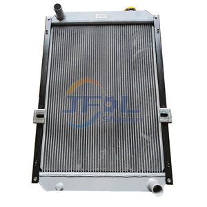 Lắp r&aacute;p bộ tản nhiệt xe tải LG9704530011/1 cho c&aacute;c bộ phận hệ thống l&agrave;m m&aacute;t xe tải hạng nặng SINOTRUK HOWO