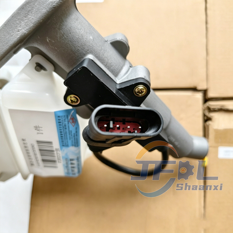 Foton Auman Truck GTL EST อะไหล่แม่ปั๊มคลัตช์พร้อมพอร์ตน้ำมัน H4163030000A0 แม่ปั๊มคลัตช์พร้อมอ่างเก็บน้ำ